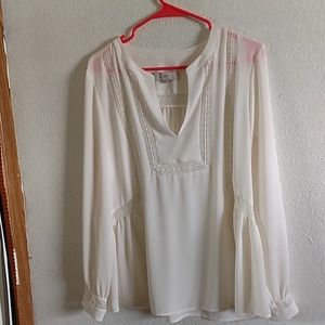 Long sleeve flowy blouse